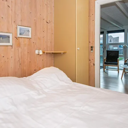 Xcviii Holiday home Hemmet