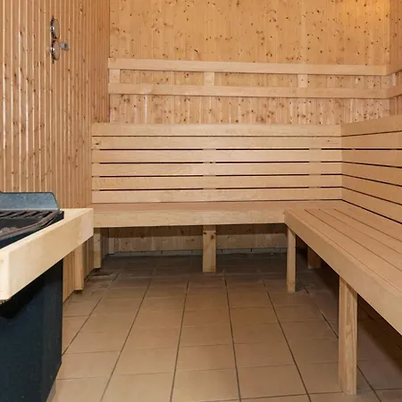 Xcviii Holiday home Hemmet